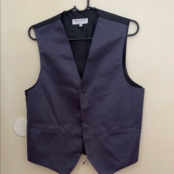 Men's Gray Vest by Giorgio Fiorelli - Picture 1 of 3